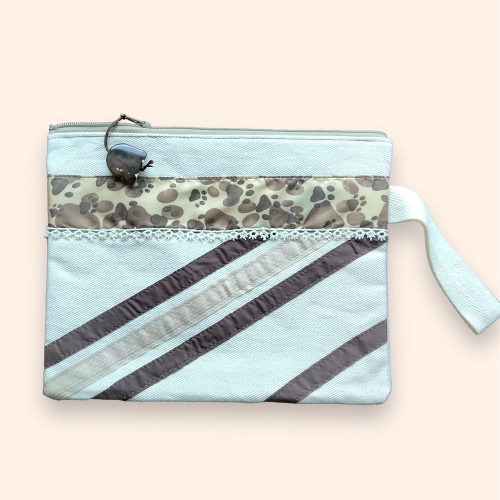 Animal Print Wristlet Makeup Bag Travel Tote Zippered Pouch NEW